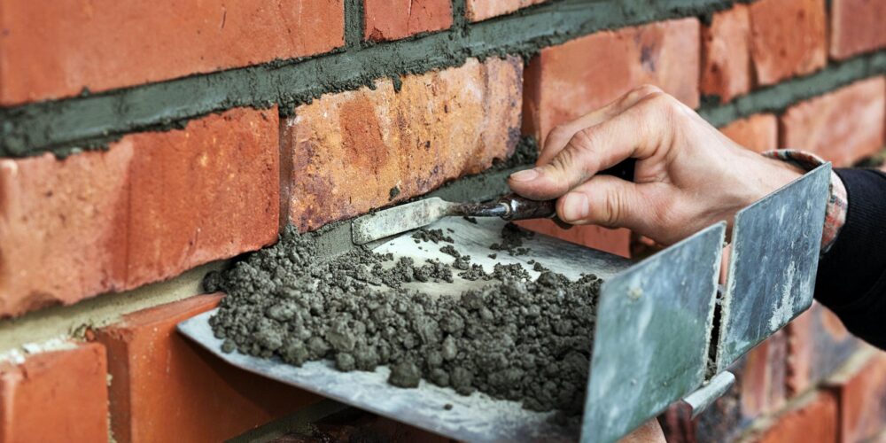 Verfugen der Verblendung mit Klinkern